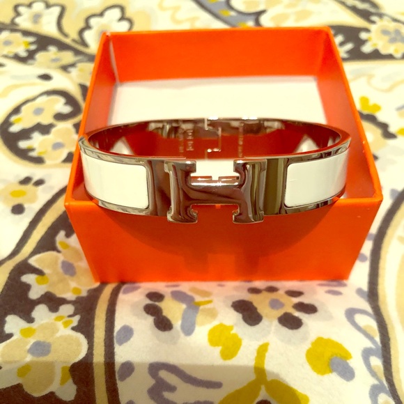 Hermes Jewelry - Hermes PM Classic H Bracelet